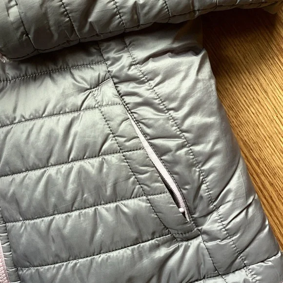 Hang Ten Men's White Board Shorts
NWT - Picture 11 of 14